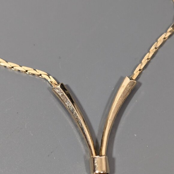 Vintage Gold Tone V Shape Faux Lariat Necklace Mid Century 16" - Picture 6 of 10